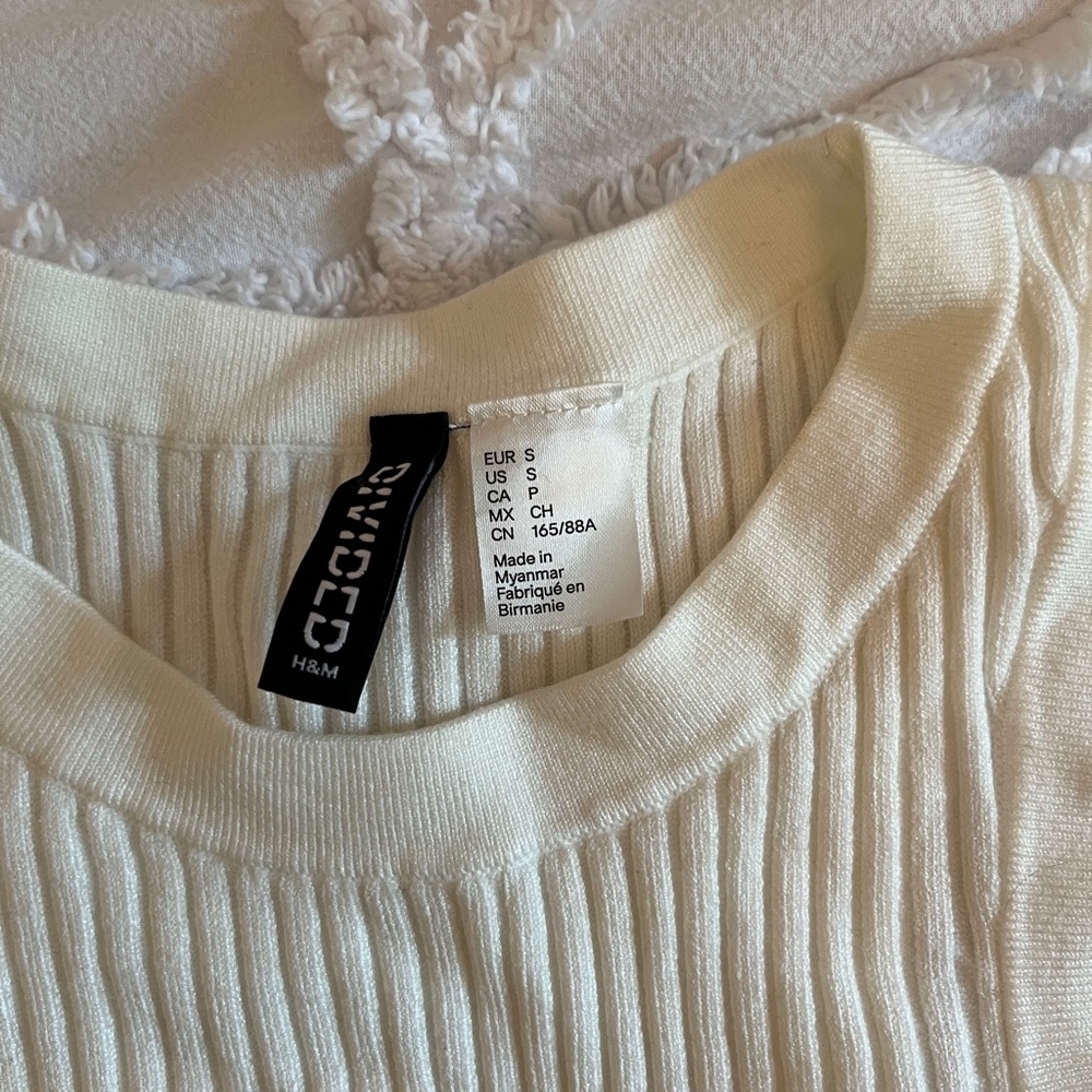 H&M High Neck Ribbed Tank - Picture 2 of 2